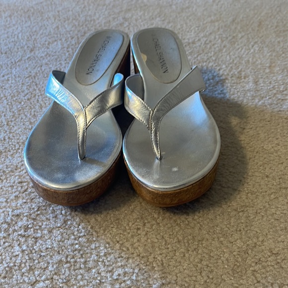 Michael Shannon wedge heels - Picture 3 of 5